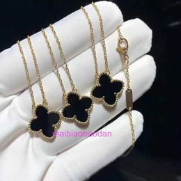 Designer Luxury 1to1 Original Vancllf Necklace Fanjia Four Leaf Grass Black Agate V-gold Double Sided Classic Fashion Clavicle Chain Live Product Beimu