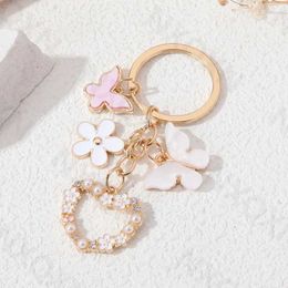 Keychains Lanyards Heart Flowers Pretty Butterfly Enamel Keychain Plant Flying Insect Key Ring For Women Girl Friendship Gift Handmade Jewelry Set