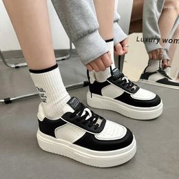 Casual Shoes Women Flats Platform Sneakers Round Toe Lace Up Ladies Fashion Spring Autumn White Black Vulcanized