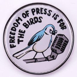 Brooches Freedom-of Press Is For The Birds Badge Funny Jewellery Accessories Classic Button Decora