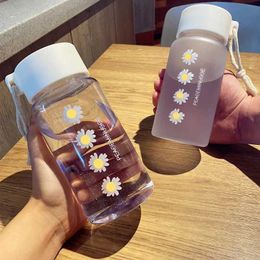 Cups Dishes Utensils 500ml plastic water bottle suitable for girls creative frosted beverage Kawaii sports transparent water bottle with portable travel tea cupL