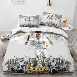 Bedding sets 23 piece down duvet cover set Ronaldo idol football star 3D printed down duvet cover for teenagers children boys and girls soft bed cover with zipper J2405