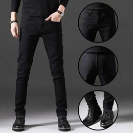 Men's Jeans 2024 Spring New Mens Tight Jeans Fashion Casual Elastic Cotton Ultra Thin Suitable for High Quality and Comfortable Mens JeansL2405