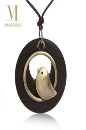 woman Jewellery statement necklaces pendants Bird Wooden Bead pendant vintage Long necklace women chrismas gift4258952