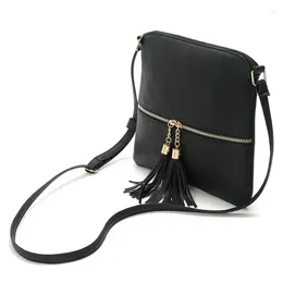 Shoulder Bags 2024 Tassel Small Messenger Bag For Women Trend Shell Female Fashion Chain Ladies Crossbody