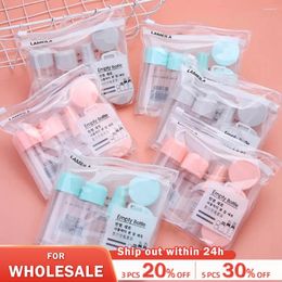 Storage Bottles Travel Makeup Bottled In Eight-Piece Spray Lotion Bottle Cream Box Is Portable And Can Be Taken On Board With A Bag