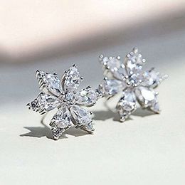 Snowflake Stud Earring Fashion Women 925 Silver Plated Jewellery Cubic Zircon Diamond 14k White Gold