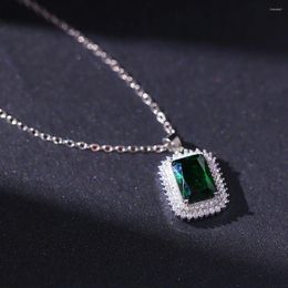 Pendant Necklaces One Piece Fashion Exquisite Square Geometry Inlaid Zircon Copper Silver Colour Necklace Woman Party Gift Daily Jewellery