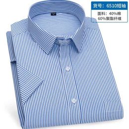 Men's Dress Shirts Summer new mens striped short-sled shirt non-ing anti-wrinkle lightweight breathable business casual fashion comfortable d240507