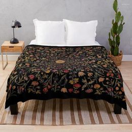 Blankets Mediaeval Flowers On Black Throw Blanket Flannels Comforter Warm Winter Decorative Sofas