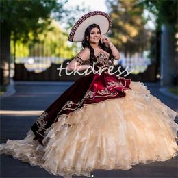 Vintage Burgundy Quinceanera Dress 2024 Cinderella Vestidos De 15 Quinceanera Lace Up Fifteen Birthday Dress Gold Appliques Crystal Xv Anos mezuniyet elbiseleri