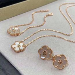 Necklaces Designer Earrings 4/four Leaf Clover Charm High Edition Plum Blossom Necklace Bracelet Earstuds New Thick Plated K Rose Gold White