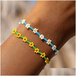 Charm Bracelets 2021 Korean Fashion Flowers Daisy Beads Transparent Colorf Beaded Handmade Elastic Wristband For Women Trend Jewellery Dhabt