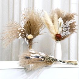 Decorative Flowers Dried Natural Pampas Grass Bouquet Wedding Decoration Fluffy Phragmites Boho Home Style Palm Leaves Po Props Decor