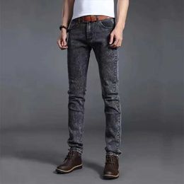 Men's Jeans Snow Grey Denim Jeans Men Slim Fit Denim Pants Cotton Stretch Long Trousers For Male Classic Daily Pencil Pants OL Work Y240507