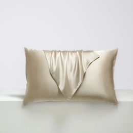 Natural Silk Pudowcase Högkvalitativ fast färghölje Kuddefodral Bekväm sängkläder Sovande kuddtäck 240417