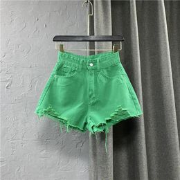 Sommerstil Weitbein Hosen Süßigkeiten Farbe zerrissene Denim-Shorts weibliche hohe taillengrüne A-Linie-Jeans-Shorts Hosen 240506
