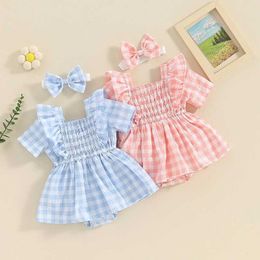 Rompers Summer Girl Clothes Newborn Baby Playsuits Short Sleeve Frill Trim Plaid Jumpsuit with Headband Clothing H240507