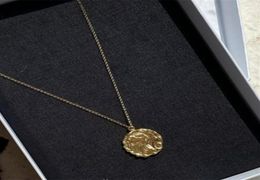 alighieri renaissance carved coin necklace 24k goldplated vintage stainless steel handmade quality allmatch girl Jewellery gift222V7753418