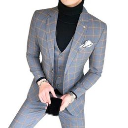 Men's Suits Blazers Sports jacket tank top and pants/Boutique fashion plaid mens casual business suit 3-piece set for the grooms wedding dress