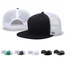 Ball Caps Fashion Summer Men Light Plate Mesh Snapback Cap Women Flat Brim Hip Hop Trucker Hat Outdoor Sports Breathable Sun HatBa8398587