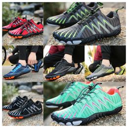 New top luxury red Designer Outdoor Creek Tracing Thickened Water Couple Anti slip Mountaineering Lightweight Driving Riding Hiking Fishing Shoes