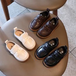 Children Leather Shoes for Boys Girls Kids Casual Flats Sneakers Toddlers Simple Fashion Soft Spring Autumn 240506