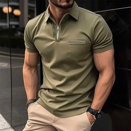 Men's T-Shirts 2024 Summer Mens Solid Colour Polo Shirt Short sleeved Flip Collar Zipper T-shirt New Casual Street Clothing for Men J240506