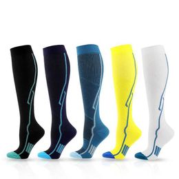 Socks Hosiery 58 Styles Compression Socks Women Varicose Veins Nurse Medical Running Cycling Socks Basketball Man Sport Sock Wholesale Y240504