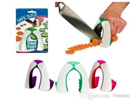 Safe Kitchen Craft Non Slip Soft Grip Finger Guard Protector Cut Slice Vegetable Protection 120pcsLot47011283446640