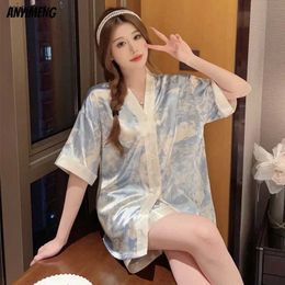 ملابس نوم للسيدات فاخرة من الحرير الحريري و Kimono Ice Silk Womens Pajama Set Summer Kimono V-Neck Flip Family مجموعة صالة غير رسمية ملابس مثيرة بيجاماس WX