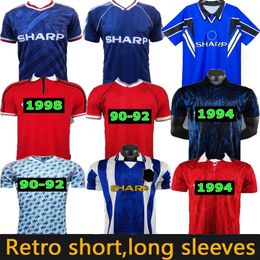 Retro Soccer Jerseys Ronaldo Rooney Giggs Nani 1996 1997 1998 1988 1986 Home Away Scholes Tevez BERBATOV VIDIC Vintage Classic Football Shirs 83 84 85 86 88 90 91 92 93 94