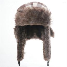 Berets Winter Thicken Driving Russian Plaid Windbreak Trapper Pilot Caps Korean Beanies Hats Men Ear Muff Earflap