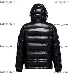 Mens Designer Monlcet Windberaker Winter Jacket Puffer Jacket Short Glossy Down Jacket Hooded Couple's Stylish and Versatile Bread Suit Solid Monclairjacket 952