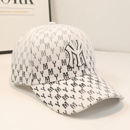 selling mens and womens fashion trends summer street couples letter baseball caps hats versatile sports duckbill caps 240507