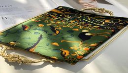 Scarves Green Silk Scarf 110cm Mulberry Hand Rolled Edges Bandana Flower Elegant Woman Shawl Designer Head Bandanas3549706