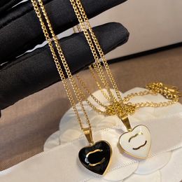 Designer Pendant Necklaces Heart Womens Charm Gold Plated High quality Stainless steel Choker Design Brand Letter Neckalce Chain Jewelry Birthday Party Gifts