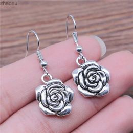 Dangle Chandelier Fashion Handmade Simple Design Antique Silver Color Rose Pendant Earrings Dropshipping Drop Earrings XW