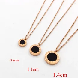 Pendant Necklaces Roman Numerals Two Side Circle Round Necklace For Women Shell Jewellery Stainless Steel Love Short Luxury K026-2