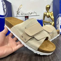 Designer Shoe Bostons Clogs Sandals Clog Slippers Cork Flat Fashion Summer Fashion Luxury Leather Slide Favourite Beach Casual Shoes Women Men Couple Shoes 354