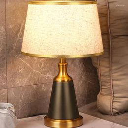Table Lamps Retro Button Switch Bedroom Bedside Lights Minimalist Modern Desk Lamp E27 Ironwork Fabric Lampshade Light