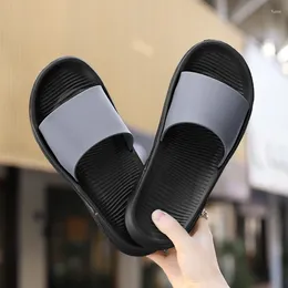 Slippers Men Soft Air Cushion Casual Extra-thick Sole Sandals Fashion Flip Flops Outdoor Shoes Summer Out Sandalias Hombre