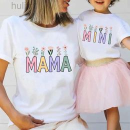 Family Matching Outfits Lovely Cartoon Design Family Tshirt Two Sweet Matching Clothes Dad Mom Bro Sister Family Old Birthday Girl T-shirt d240507