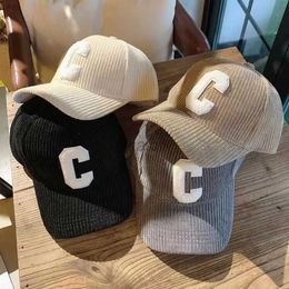 Ball Caps Corduroy Letter C Autumn Winter Baseball Cap Men Women Solid Color Ponytail Sport Hat Adjustable Unisex Hip Hop Dad Trucker Caps d240507