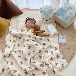 Blankets Baby Blanket Muslin Cartoon Bear Printed 2 Layers Cotton Born Infant Swaddle Wrap Spring Summer Stroller Cover Sleeping Bag