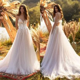 Strap Dresses Sexy Wedding Gowns Bridal Spaghetti Beach Dot Lace Appliqued Sweep Train Boho Custom Made Soft Tulle Vestido De Novia