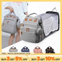 Diaper Bags A mummy bag USB new folding mosquito net crib bag portable crib bag that can be hung on a stroller and mothers bagL240502