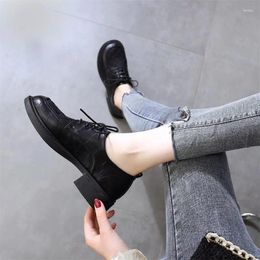 Casual Shoes Women's Summer Footwear With Heel Office For Woman 2024 Square Heels Toe Normal Leather On Promotion Sale Offer Y2k