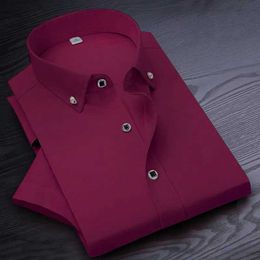 JWDC Men's Dress Shirts High Quality Non-ing Men Dress Shirt Short Sle New Solid Clothing Fit Business Shirts White Blue Navy Black Red d240507