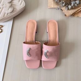 Luxury Brand Crystal-set Double-G Sandals Shoes Women Sparkling Hardware Patent Leather Nude Black Green Slide Flats Flip Flops Lady Walking Big 5.7 05